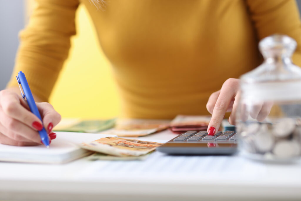Budgeting Basics: Taking Control of Your Monthly Finances